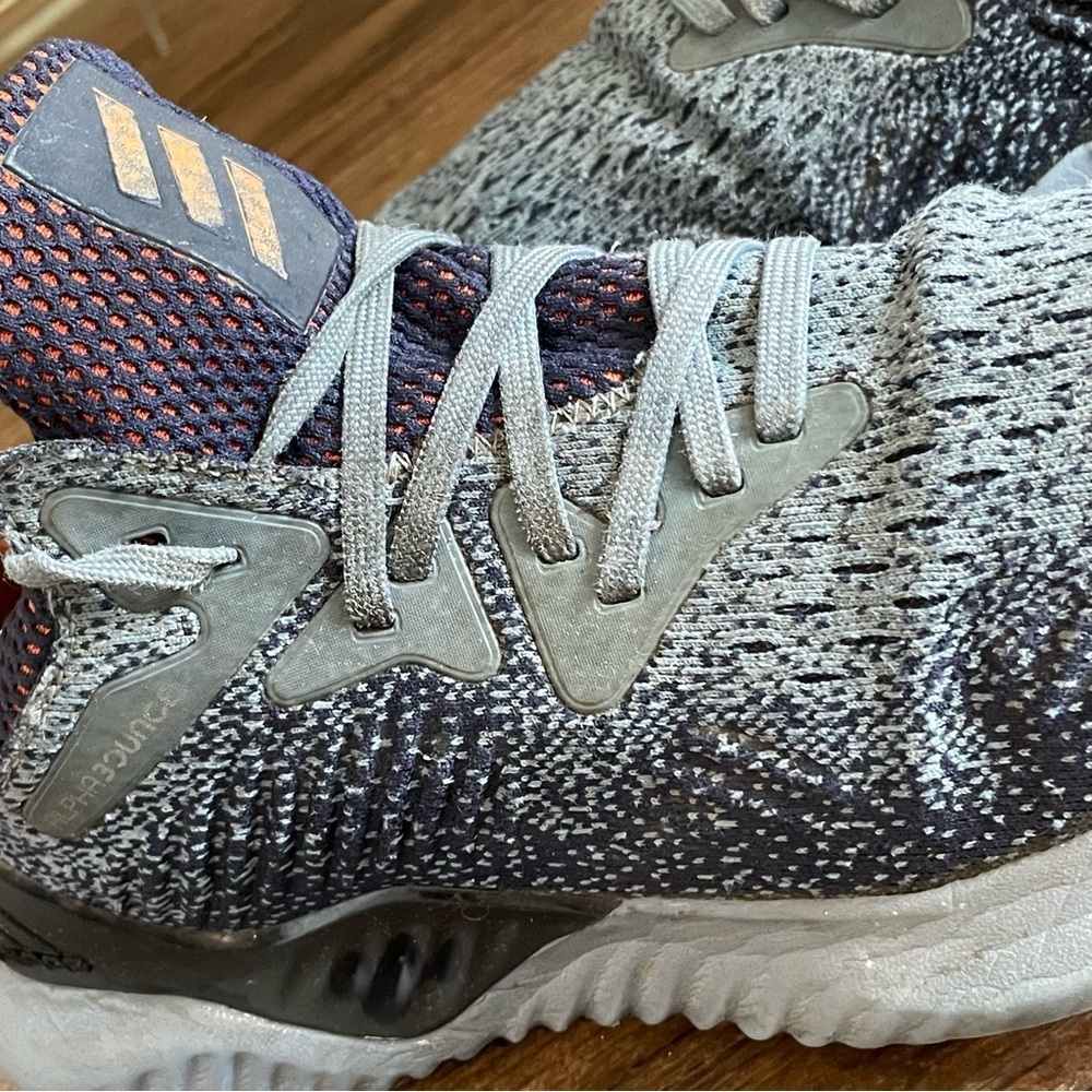 Adidas Alphabonce men’s size 9 - Picture 3 of 9